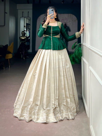 The beauty of simplicity, the elegance of Set Mundu