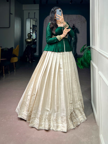 The beauty of simplicity, the elegance of Set Mundu